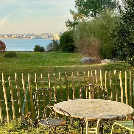 La Zai Zai, Maison Du Cabellou Face A La Ferienhaus